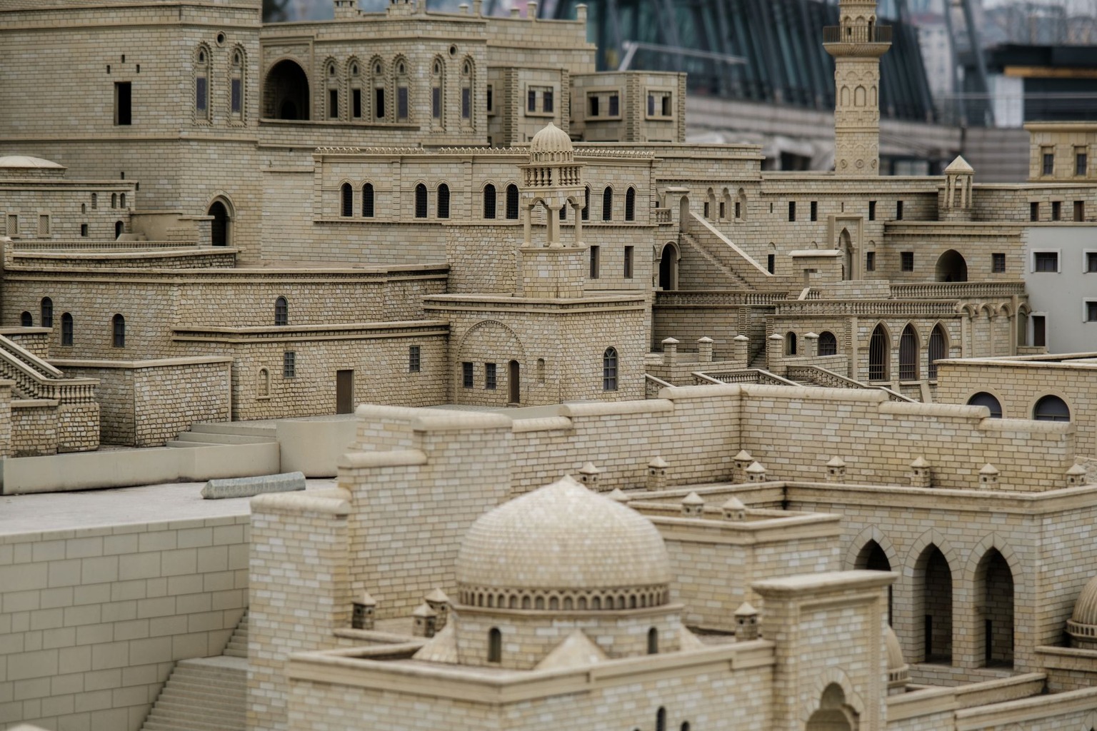 Wskazówki dla rodzin planujących dzień w parku miniatur w Polsce